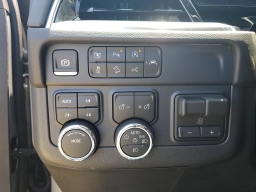 Chevrolet Suburban LT 4WD 4dr 2026