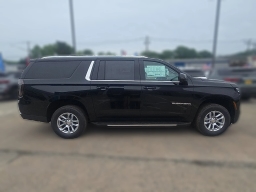 Chevrolet Suburban LT 4WD 4dr 2026