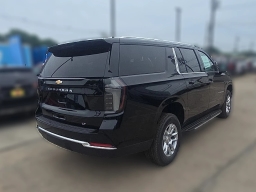 Chevrolet Suburban LT 4WD 4dr 2026