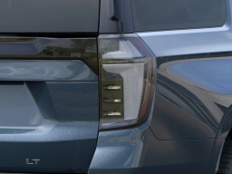 Chevrolet Suburban LT 4WD 4dr 2026
