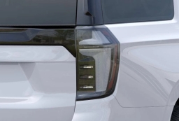 Chevrolet Suburban LT 4WD 4dr 2026