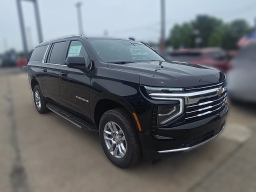 Chevrolet Suburban LT 4WD 4dr 2026