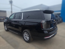 Chevrolet Suburban LT 4WD 4dr 2026