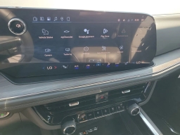 Chevrolet Suburban Z71 4WD 4dr 2026
