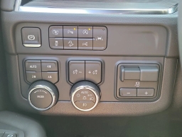 Chevrolet Suburban Z71 4WD 4dr 2026