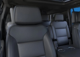 Chevrolet Suburban Z71 4WD 4dr 2026