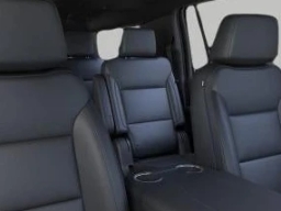 Chevrolet Suburban Z71 4WD 4dr 2026