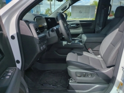 Chevrolet Suburban Z71 4WD 4dr 2026