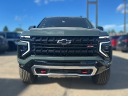 Chevrolet Suburban Z71 4WD 4dr 2026