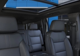 Chevrolet Suburban RST 4WD 4dr 2026
