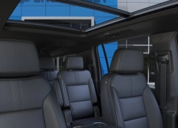Chevrolet Suburban RST 4WD 4dr 2026