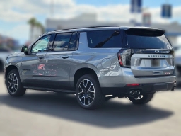 Chevrolet Suburban RST 4WD 4dr 2026