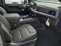 Chevrolet Suburban RST 4WD 4dr 2026