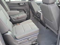 Chevrolet Suburban RST 4WD 4dr 2026