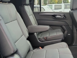 Chevrolet Suburban RST 4WD 4dr 2026