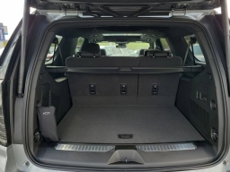 Chevrolet Suburban RST 4WD 4dr 2026