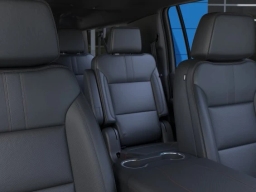 Chevrolet Suburban RST 4WD 4dr 2026
