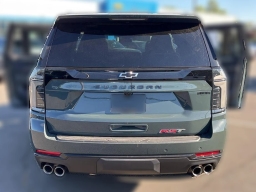 Chevrolet Suburban RST 4WD 4dr 2026