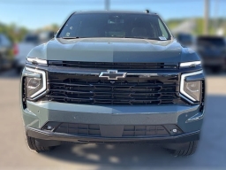 Chevrolet Suburban RST 4WD 4dr 2026