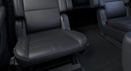 Chevrolet Suburban RST 4WD 4dr 2026