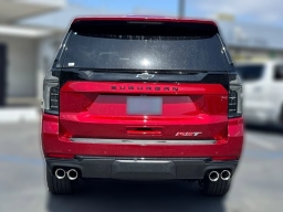 Chevrolet Suburban RST 4WD 4dr 2026