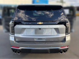 Chevrolet Suburban Premier 4WD 4dr 2026