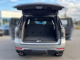 Chevrolet Suburban Premier 4WD 4dr 2026