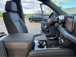 Chevrolet Suburban Premier 4WD 4dr 2026