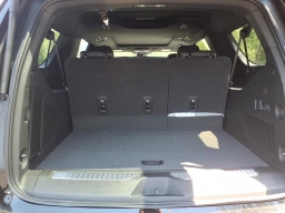 Chevrolet Suburban Premier 4WD 4dr 2026