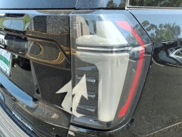 Chevrolet Suburban Premier 4WD 4dr 2026