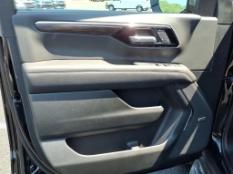 Chevrolet Suburban Premier 4WD 4dr 2026