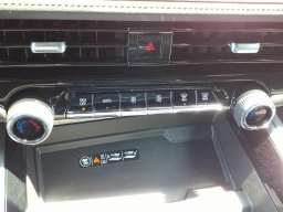 Chevrolet Suburban Premier 4WD 4dr 2026