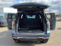 Chevrolet Suburban Premier 4WD 4dr 2026