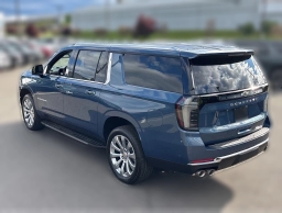 Chevrolet Suburban Premier 4WD 4dr 2026