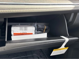 Chevrolet Suburban Premier 4WD 4dr 2026
