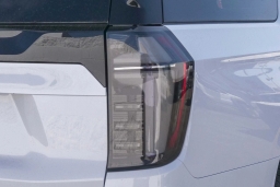 Chevrolet Suburban Premier 4WD 4dr 2026