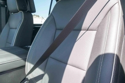 Chevrolet Suburban Premier 4WD 4dr 2026