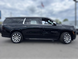 Chevrolet Suburban Premier 4WD 4dr 2026