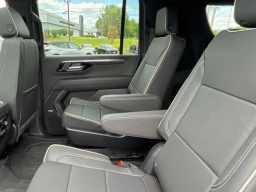Chevrolet Suburban Premier 4WD 4dr 2026