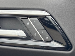 Chevrolet Suburban Premier 4WD 4dr 2026