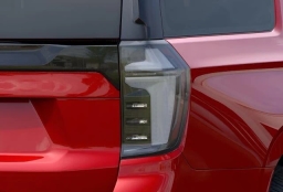 Chevrolet Suburban Premier 4WD 4dr 2026