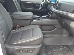 Chevrolet Suburban Premier 4WD 4dr 2026