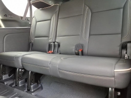 Chevrolet Suburban Premier 4WD 4dr 2026
