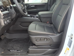 Chevrolet Suburban Premier 4WD 4dr 2026