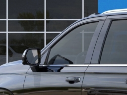 Chevrolet Suburban Premier 4WD 4dr 2026