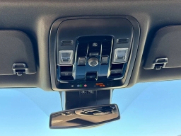 Chevrolet Suburban High Country 4WD 4dr 2026