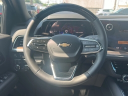Chevrolet Suburban High Country 4WD 4dr 2026