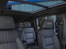 Chevrolet Suburban High Country 4WD 4dr 2026