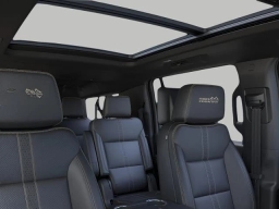Chevrolet Suburban High Country 4WD 4dr 2026
