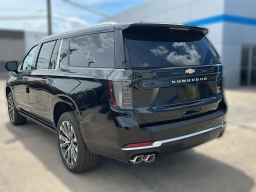 Chevrolet Suburban High Country 4WD 4dr 2026